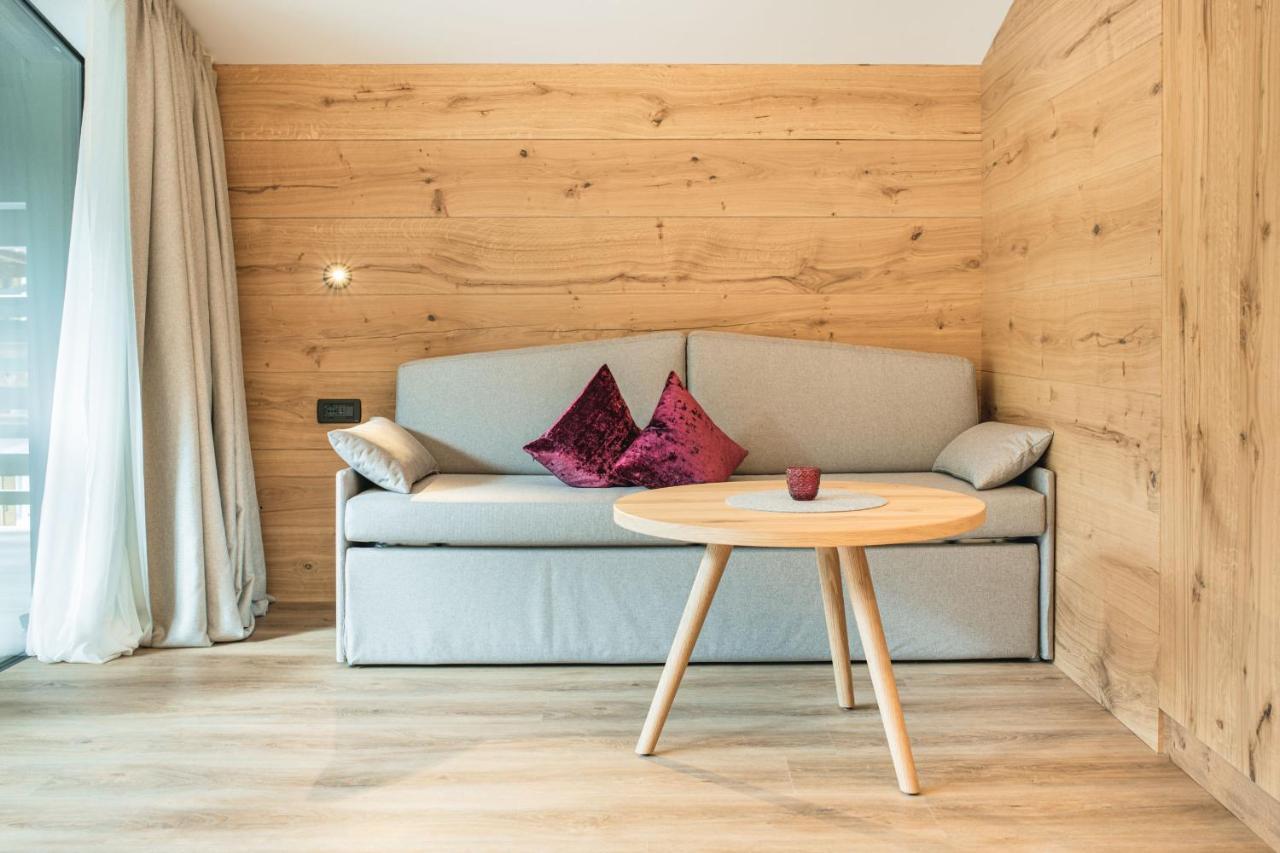 Garni Hotel Miara - Your Dolomites Home Селва ди Вал Гардена Екстериор снимка