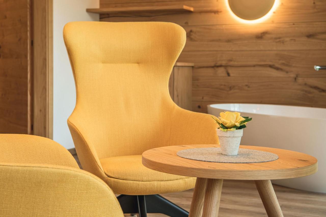 Garni Hotel Miara - Your Dolomites Home Селва ди Вал Гардена Екстериор снимка