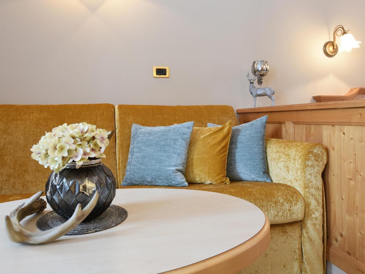 Garni Hotel Miara - Your Dolomites Home Селва ди Вал Гардена Екстериор снимка